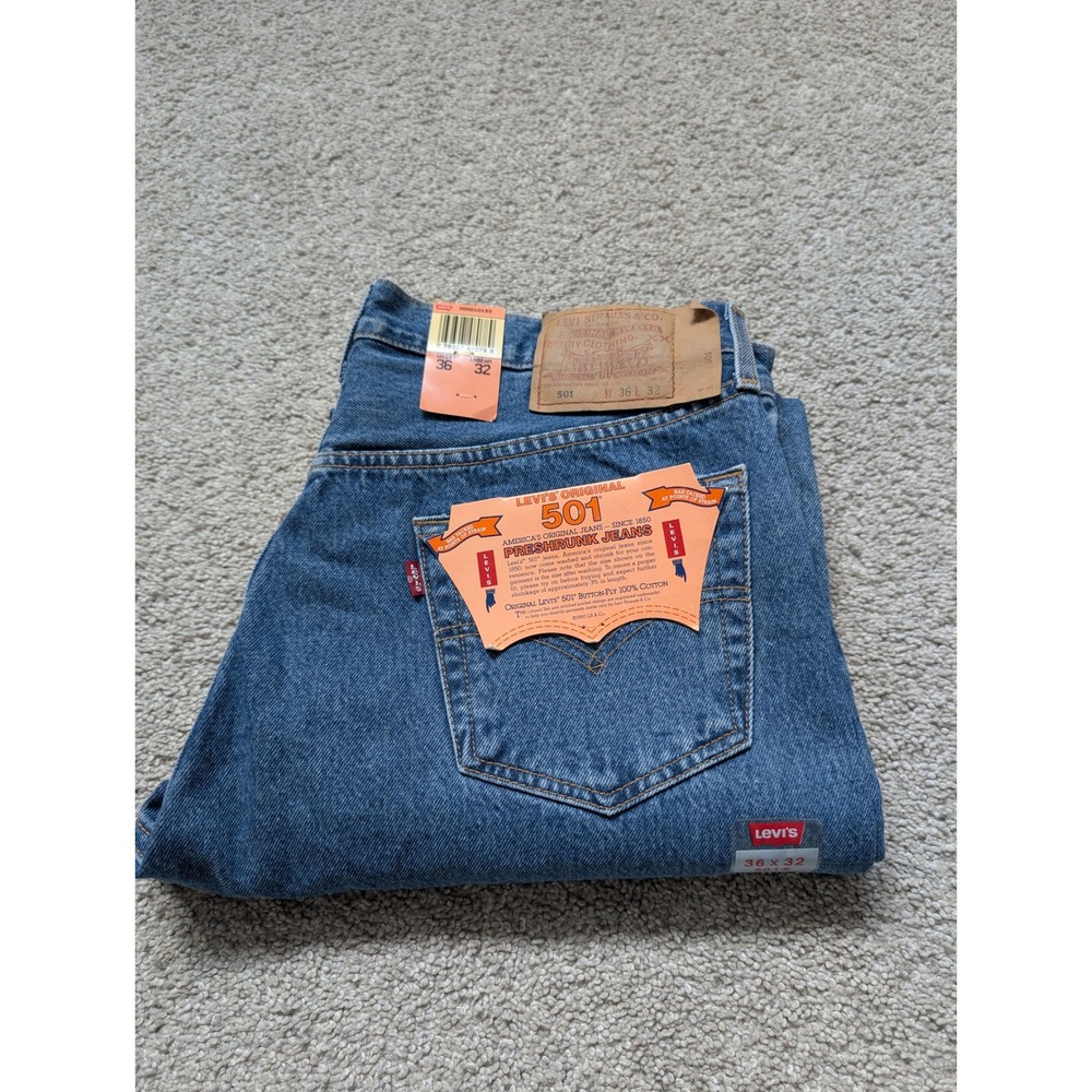 Vintage Levi's 501 Deadstock Jeans Mens 36x32  Blue Vintage 1993 Tags